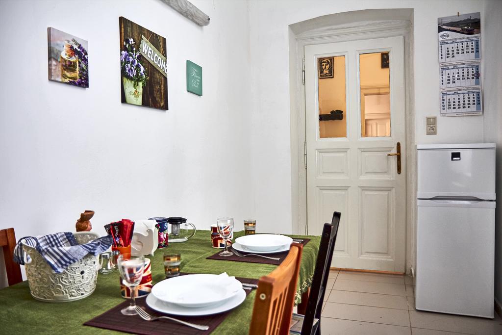 Rakoczi Apartman Boedapest Buitenkant foto