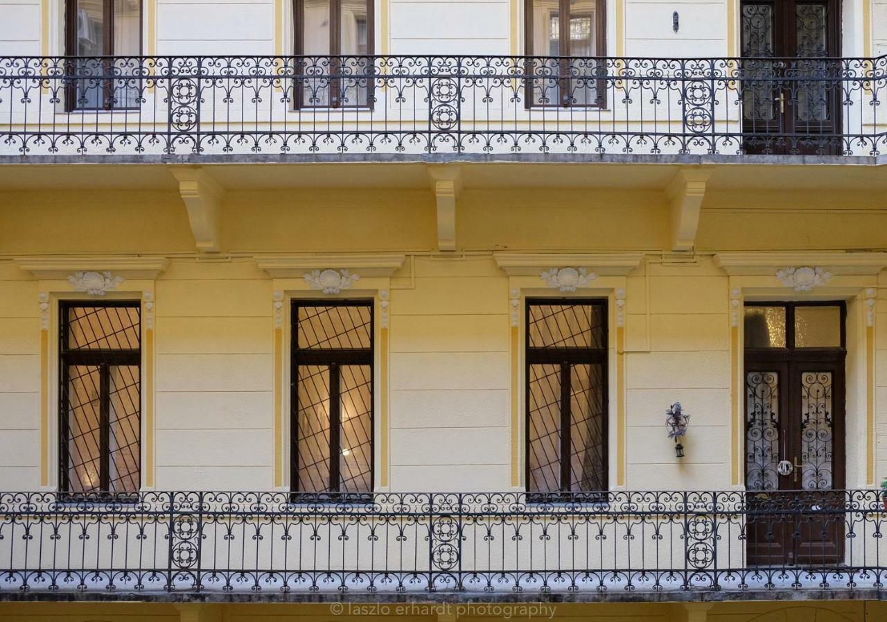 Rakoczi Apartman Boedapest Buitenkant foto