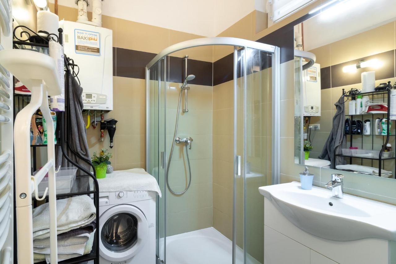 Rakoczi Apartman Boedapest Buitenkant foto